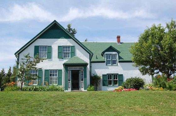 A photo of the green and white house known as Green Gables in Cavendish PEI